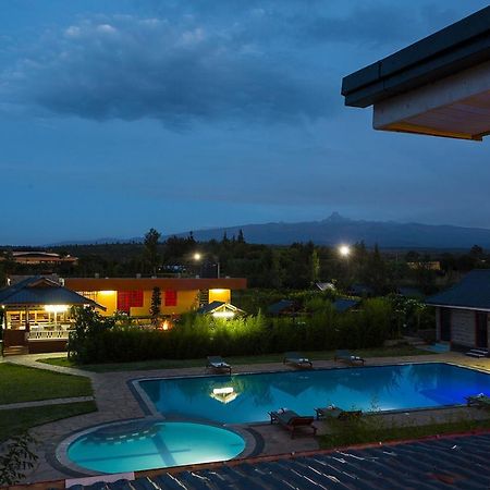 Anka Resort Naro Moru Exterior photo